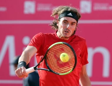 Τένις: Ηττα και εκτός ημιτελικού ο Τσιτσιπάς στη Σόφια